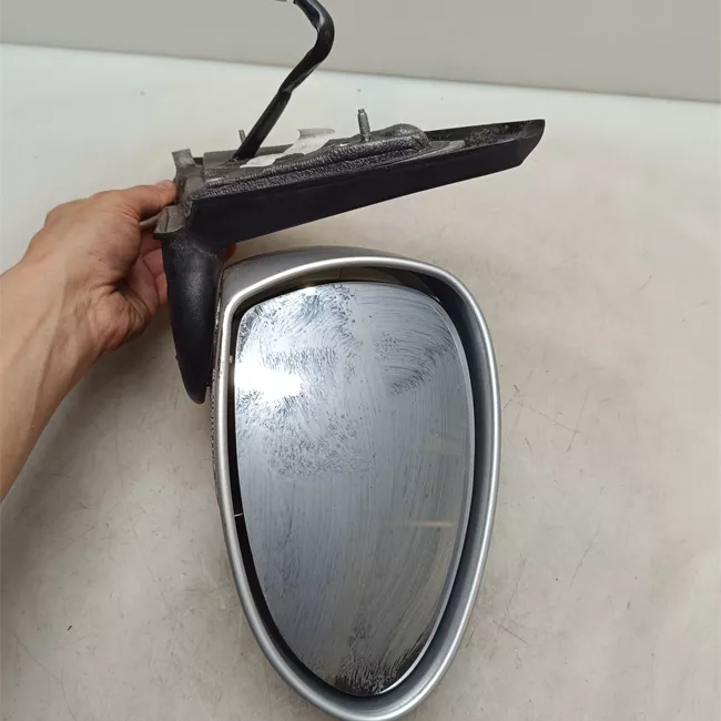 Retrovisore esterno regolazione elettrica destro Nero