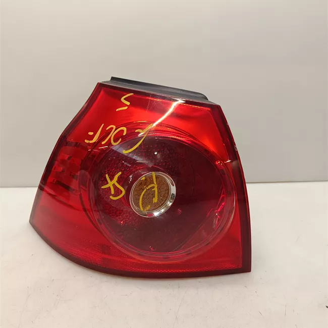 Fanale posteriore parte esterno sinistro