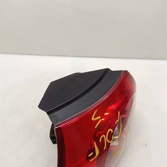 Fanale posteriore parte esterno sinistro