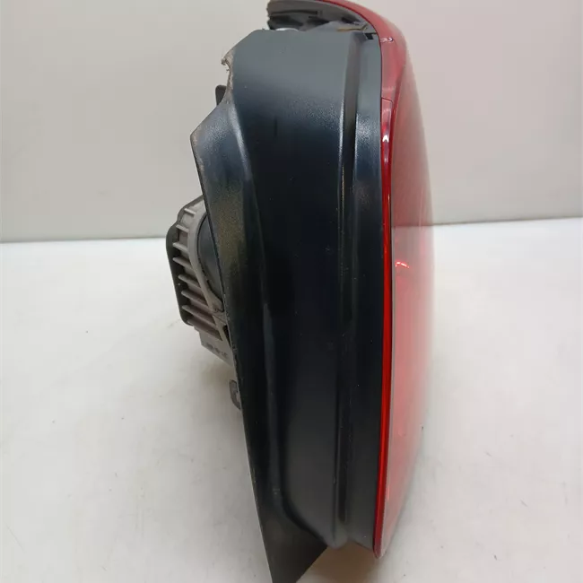 Fanale posteriore destro AL