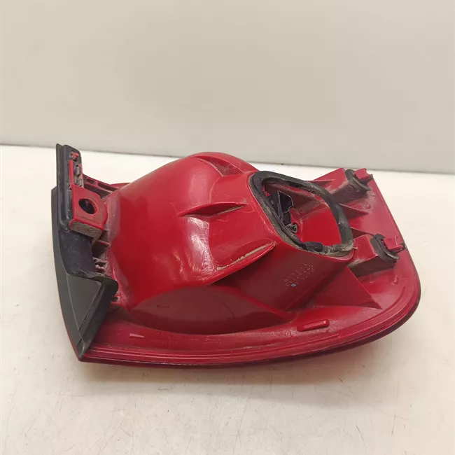 Fanale posteriore parte esterno destro