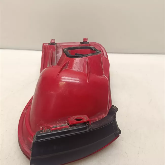 Fanale posteriore parte esterno destro