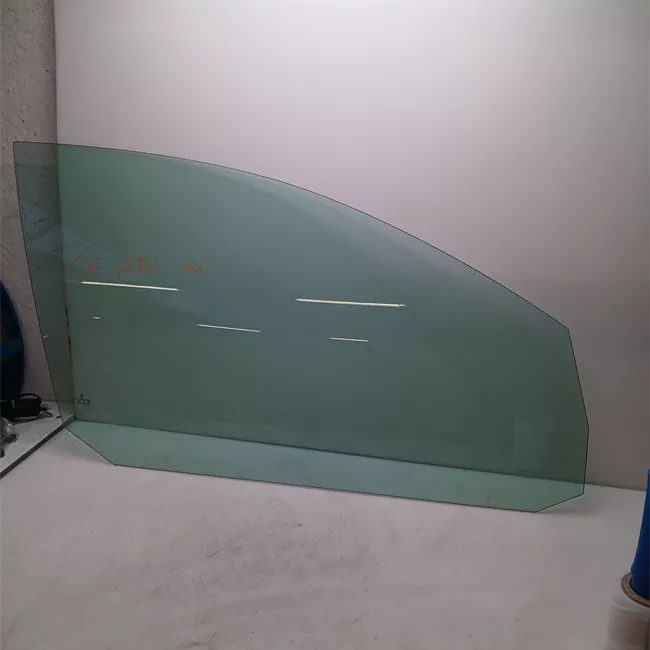 Scendente porta anteriore destro verde