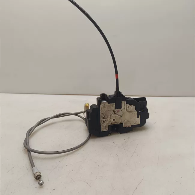 Serratura porta anteriore sinistra