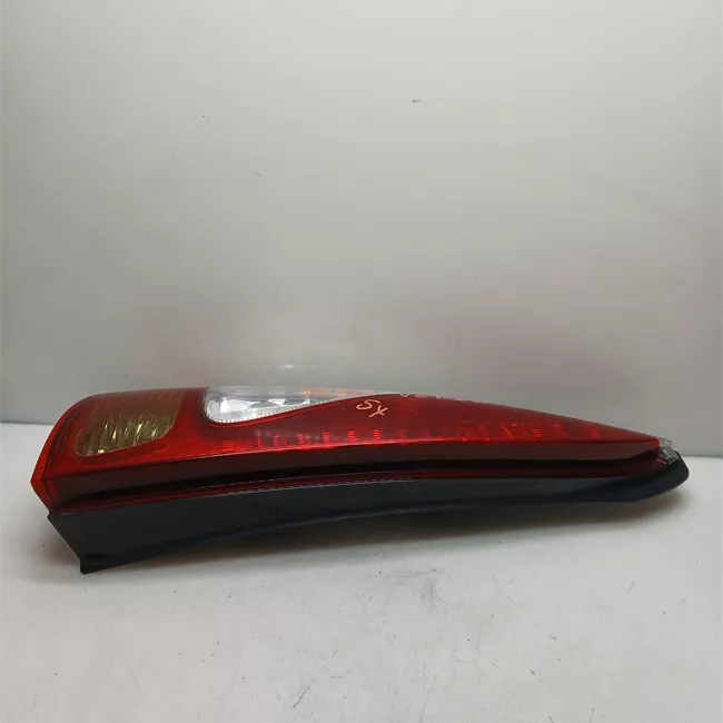 Fanale posteriore sinistro