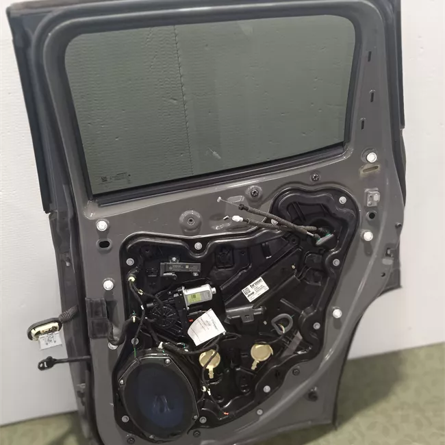 Porta posteriore destra