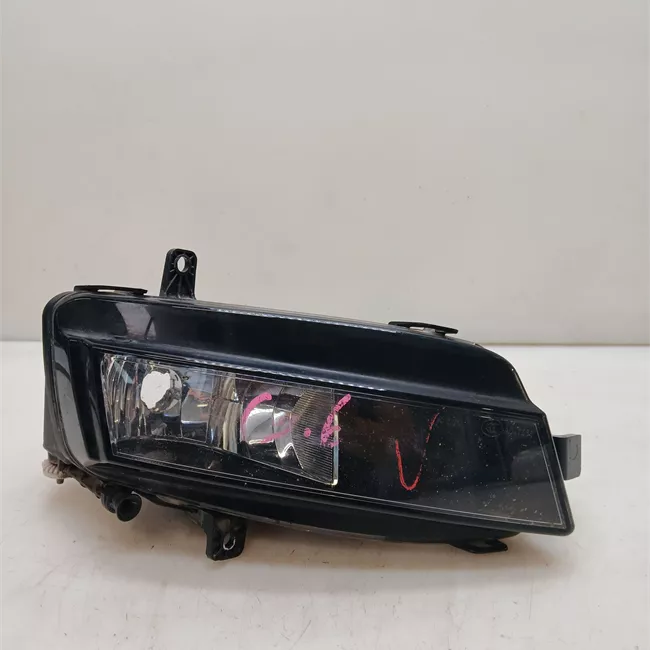 Proiettore fendinebbia destro