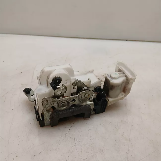 Serratura porta anteriore sinistra