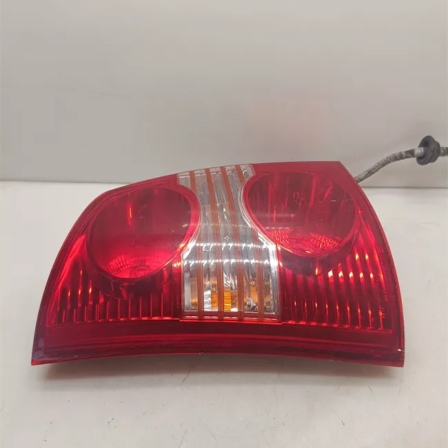 Fanale posteriore sinistro