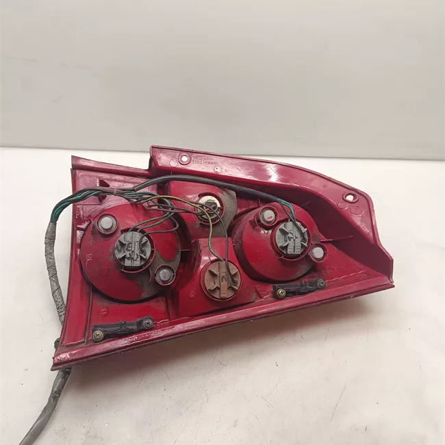 Fanale posteriore sinistro