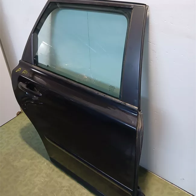 Porta posteriore destra