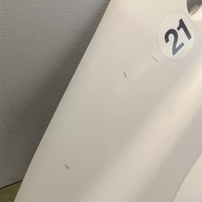 Parafango anteriore sinistro