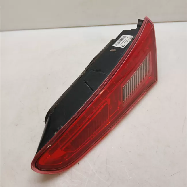 Fanale posteriore parte interno destro