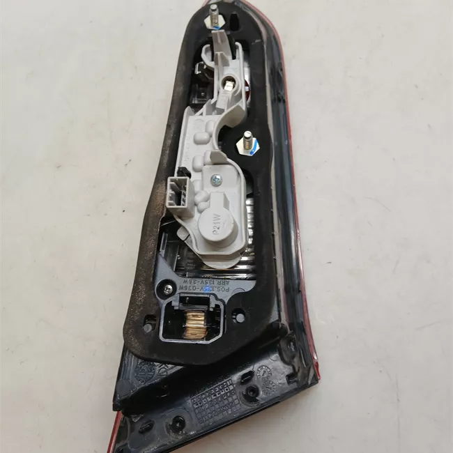 Fanale posteriore parte interno destro