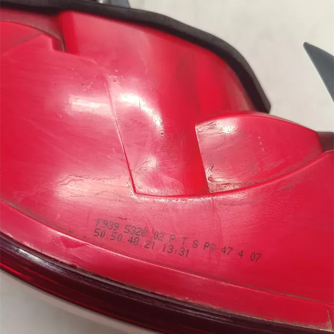 Fanale posteriore parte esterno sinistro