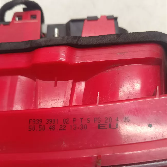 Fanale posteriore parte interno sinistro