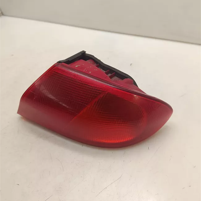 Fanale posteriore parte esterno destro