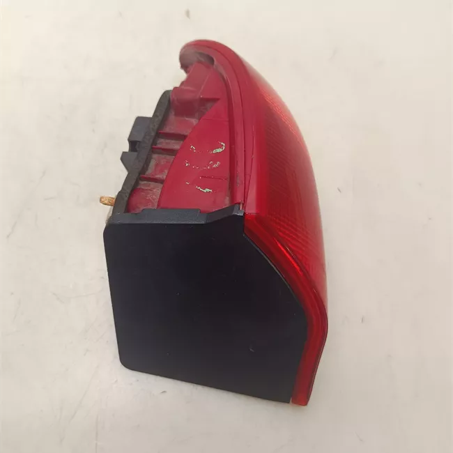 Fanale posteriore parte esterno destro