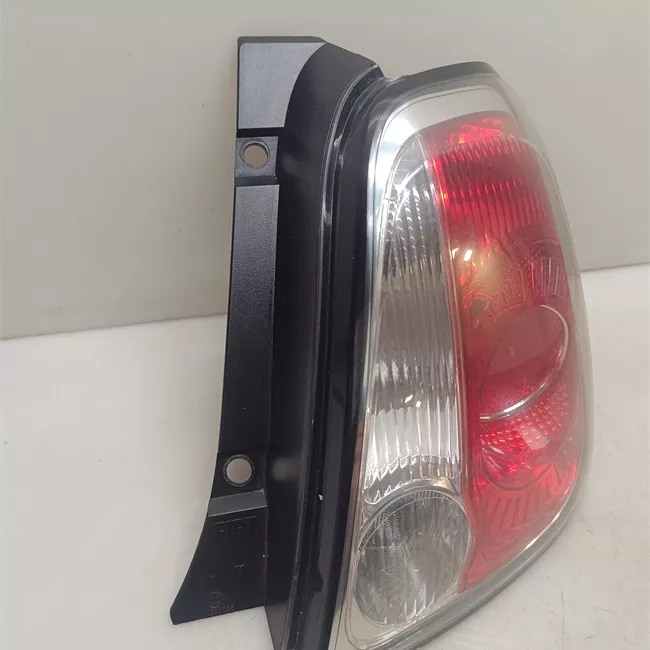 Fanale posteriore destro