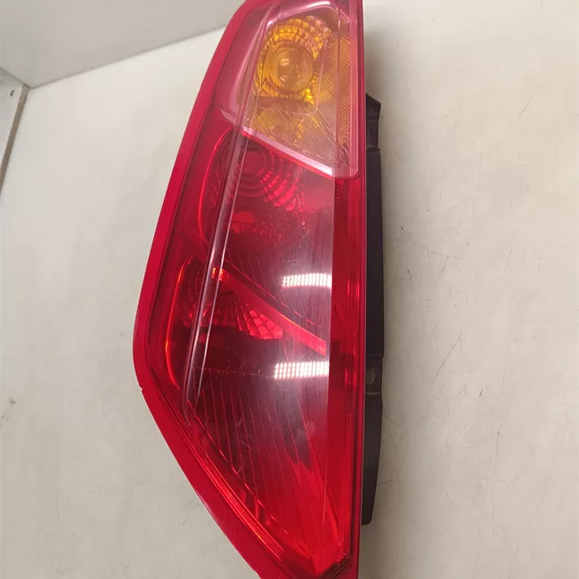 Fanale posteriore sinistro