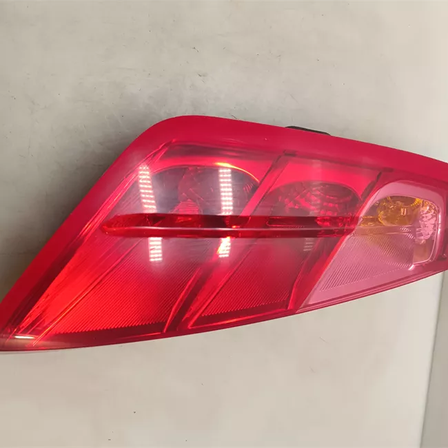 Fanale posteriore sinistro