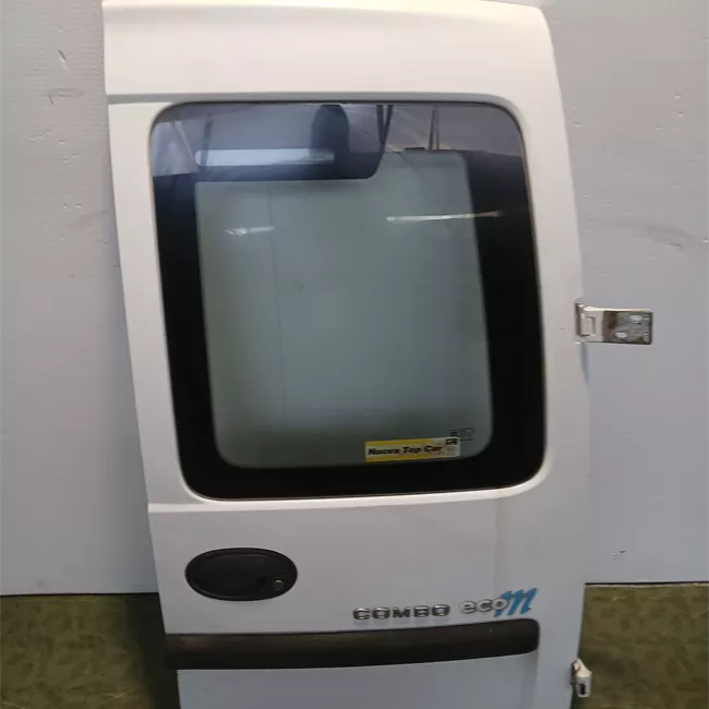 Porta carico posteriore a battente destra con fori tergicrist.posteriore