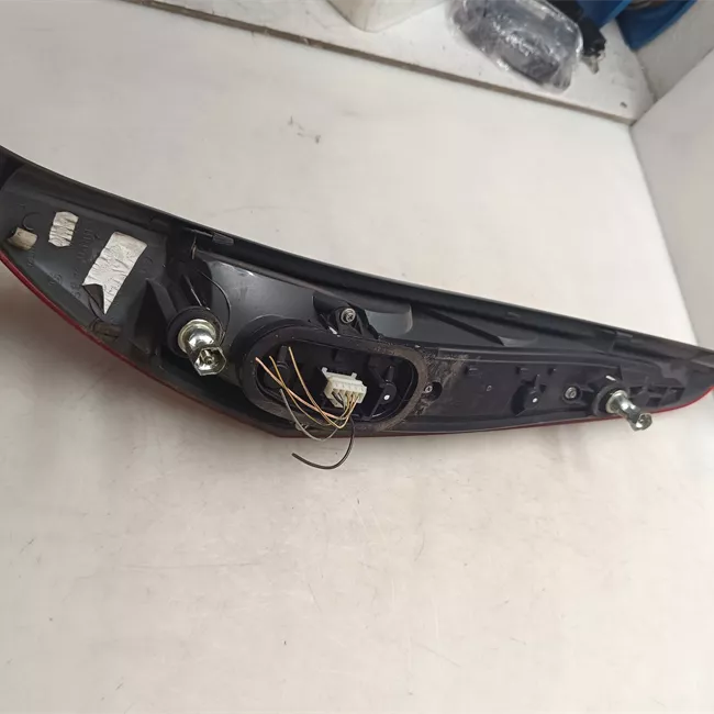 Fanale posteriore sinistro