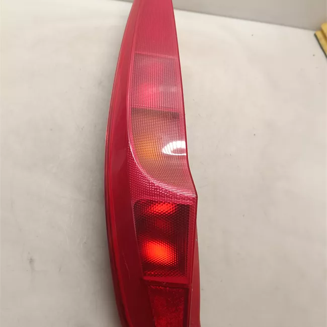 Fanale posteriore sinistro