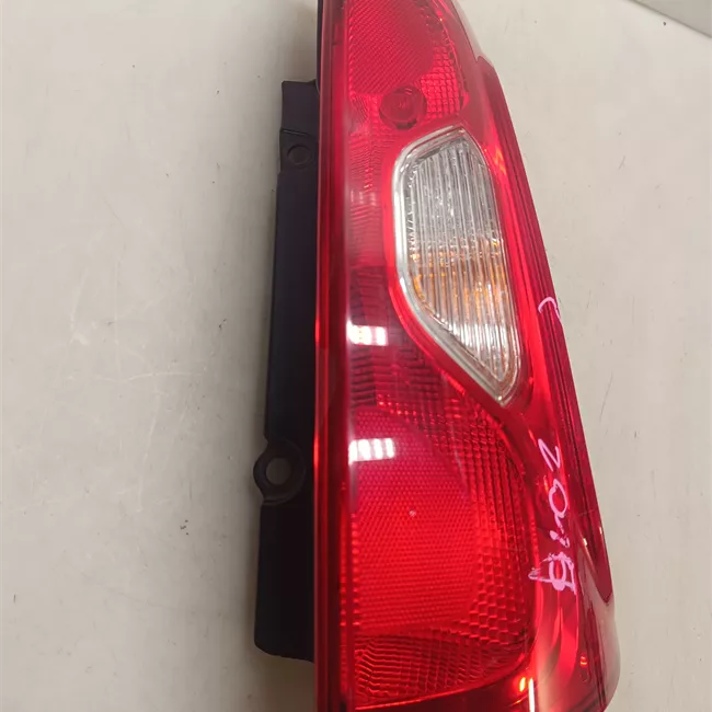 Fanale posteriore destro