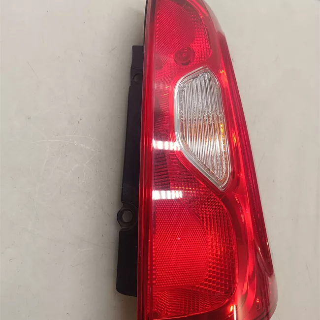 Fanale posteriore destro