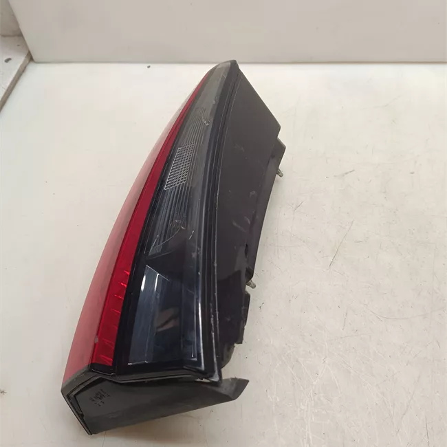 Fanale posteriore parte interno sinistro