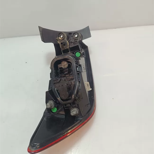 Fanale posteriore parte esterno destro