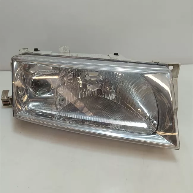 Proiettore destro 00<