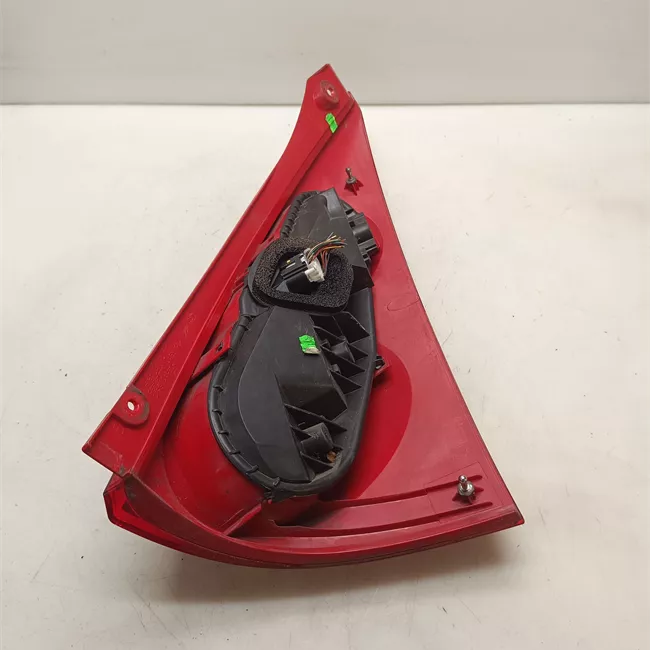 Fanale posteriore sinistro