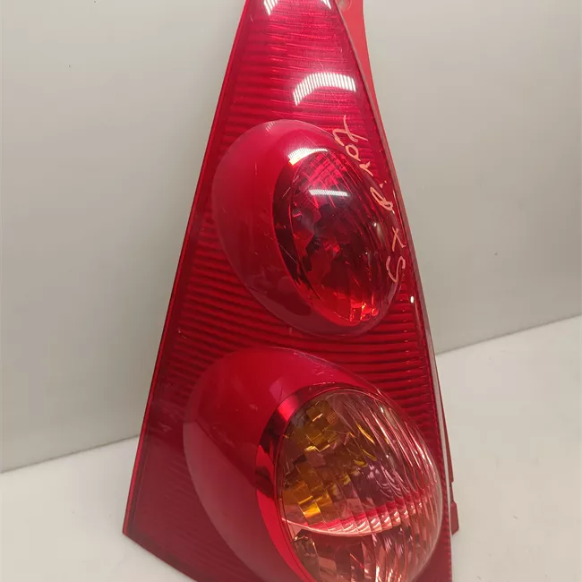 Fanale posteriore sinistro