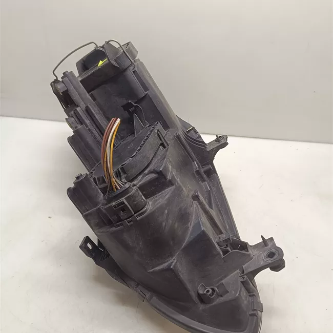 Proiettore destro cromo