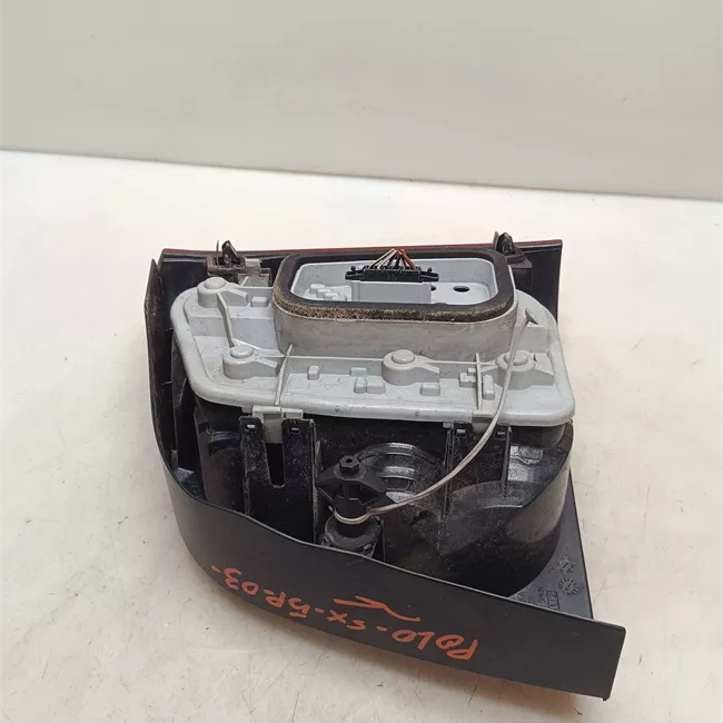 Fanale posteriore sinistro