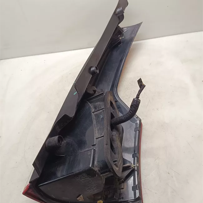 Fanale posteriore sinistro