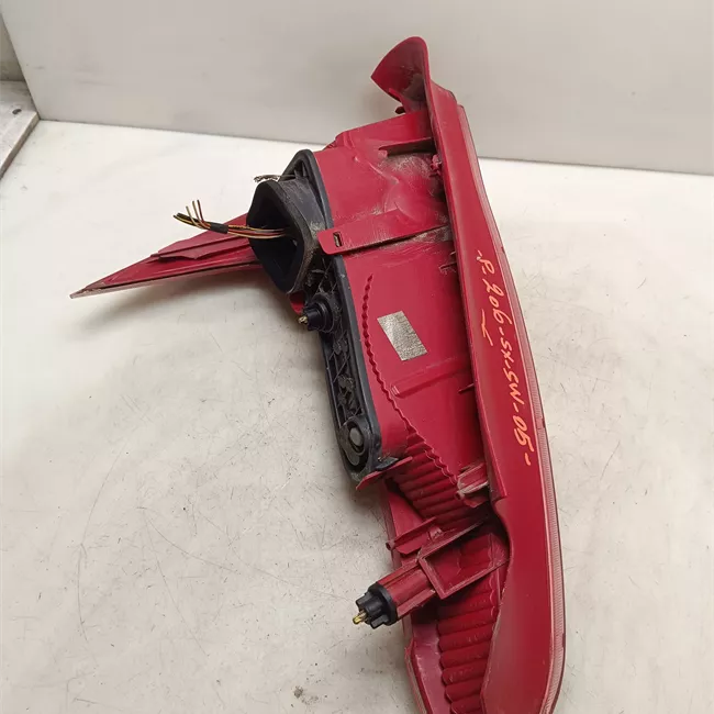 Fanale posteriore sinistro