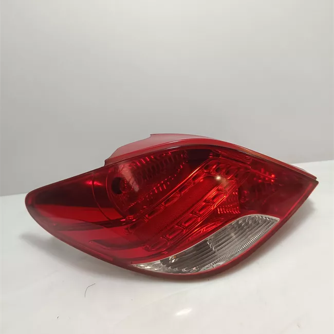 Fanale posteriore sinistro