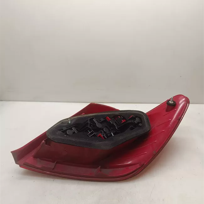 Fanale posteriore sinistro