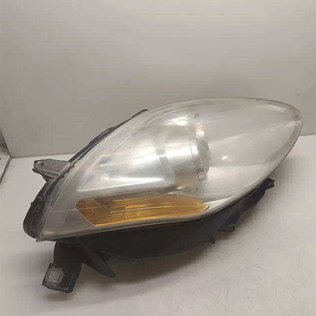 Proiettore destro Xeno