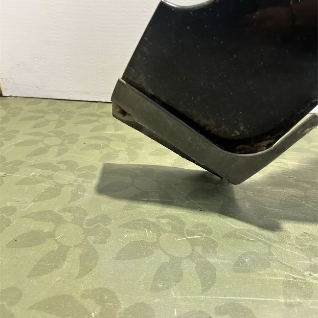 Parafango anteriore destro