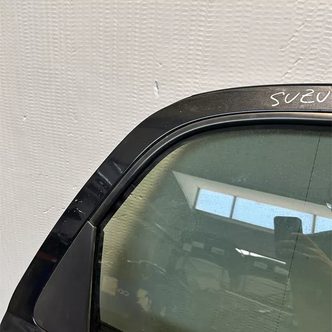 Porta posteriore destra