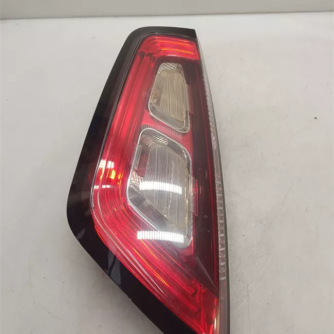 Fanale posteriore sinistro