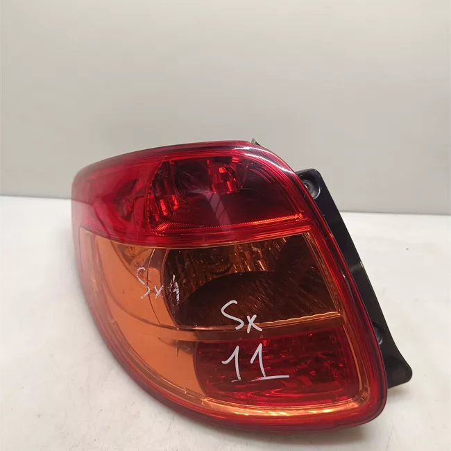 Fanale posteriore sinistro