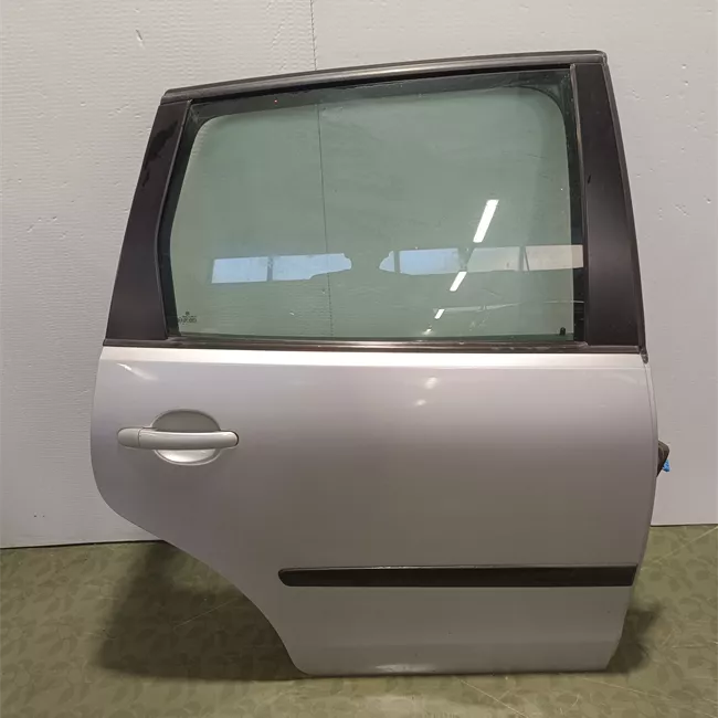 Porta posteriore destra