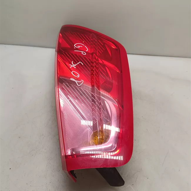 Fanale posteriore sinistro