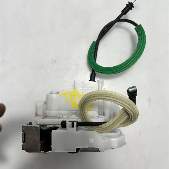 Serratura porta posteriore sinistra