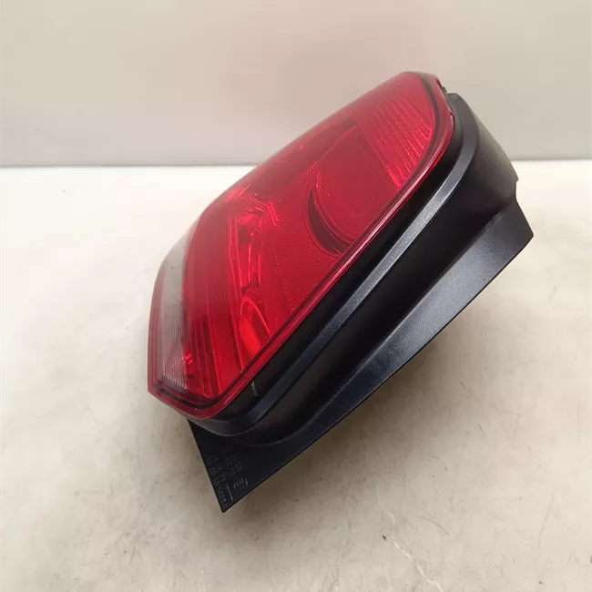 Fanale posteriore sinistro AL